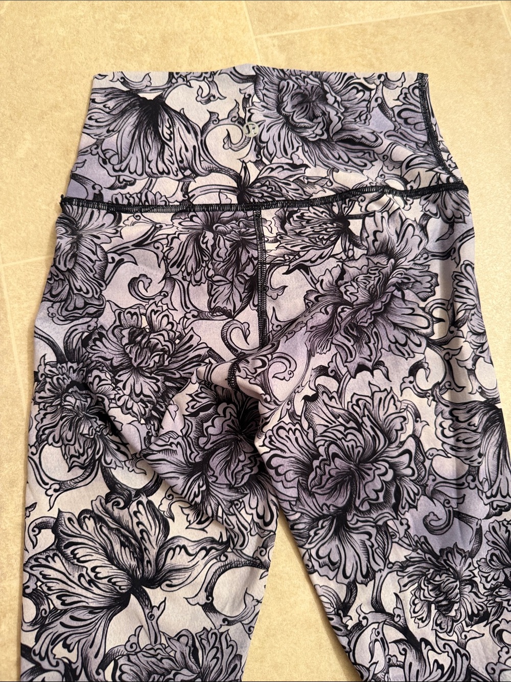 Lululemon Floral Print Performance Leggings - Picture 3 of 3